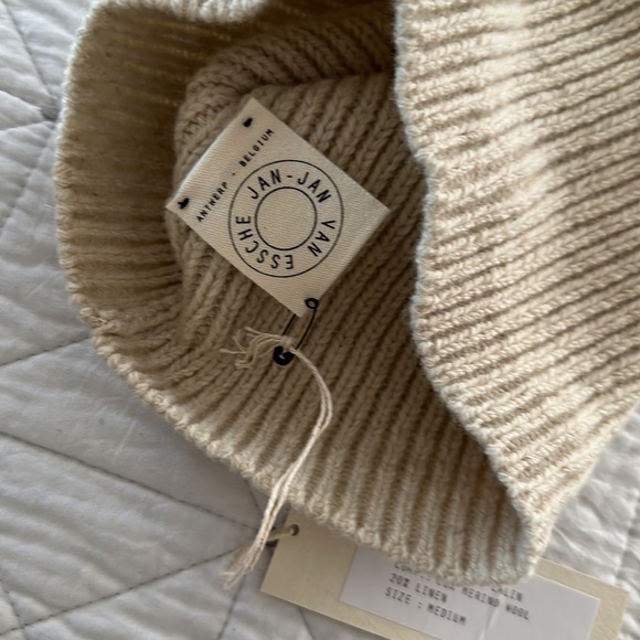 JAN JAN VAN ESSCHE BEANIE #5 - Picture 6 of 8